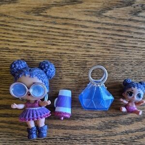 L.O.L. Surprise! Purple Glitter Doll Duo with Blue Gem Purse and Accessories